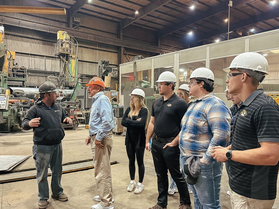 Mizzou CEO members touring a manufacturing facility
